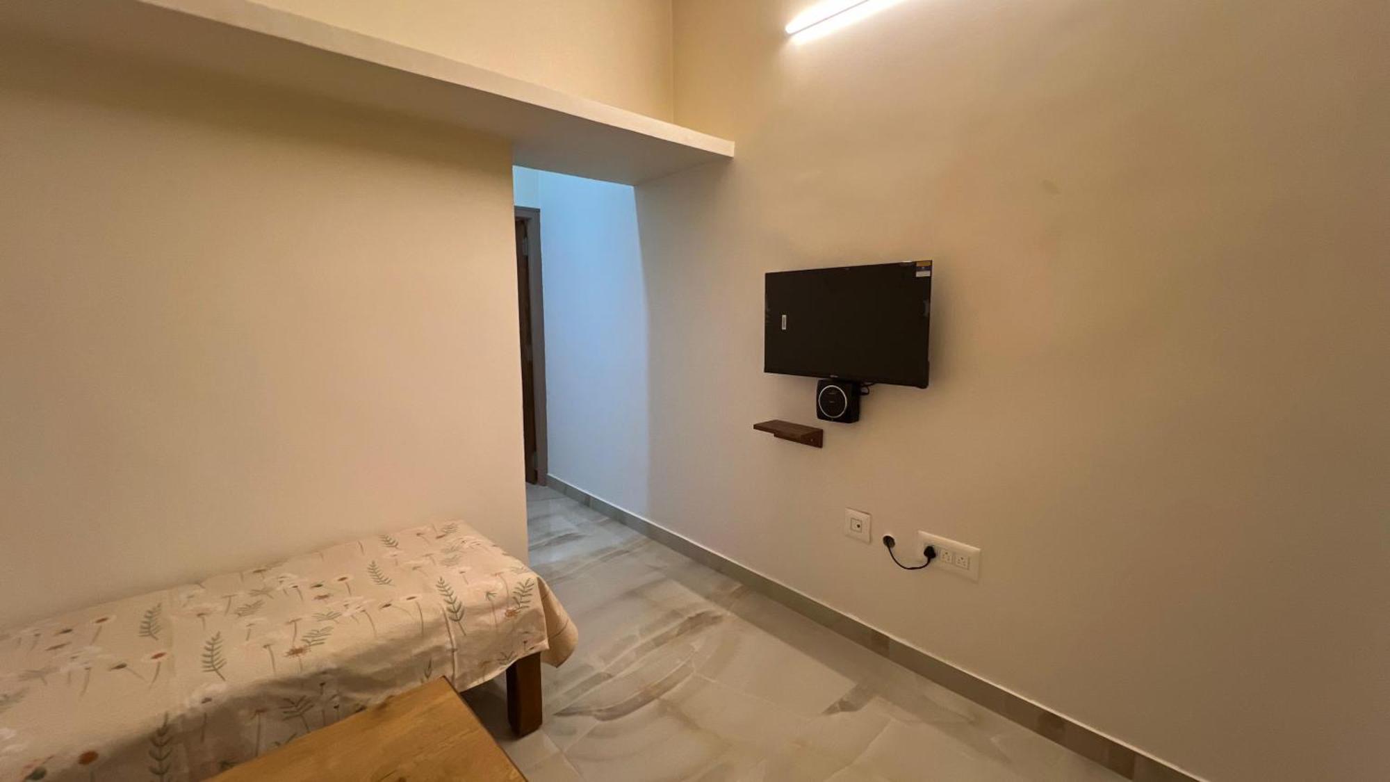 Homestay Rock Finch Homes *