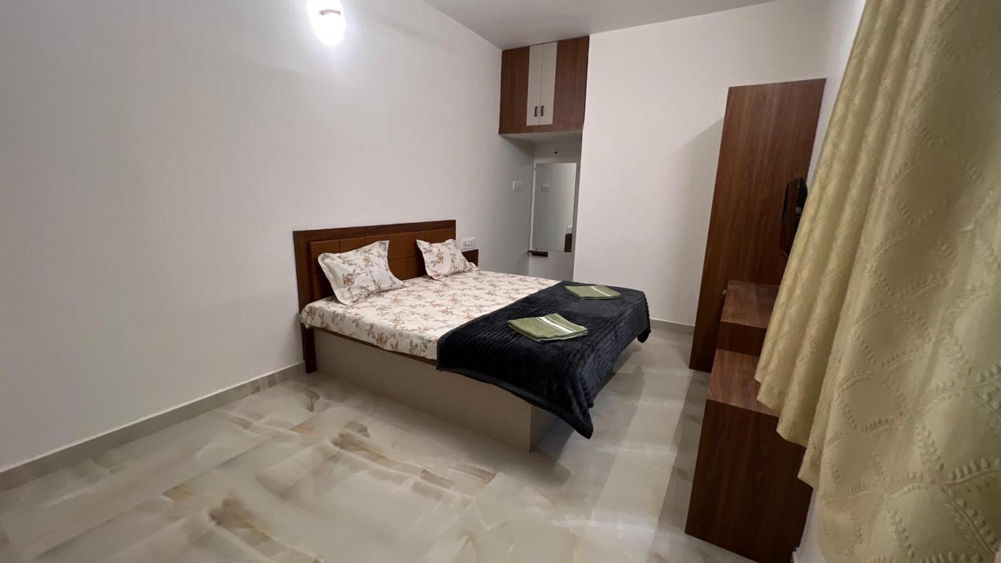 Homestay Rock Finch Homes *